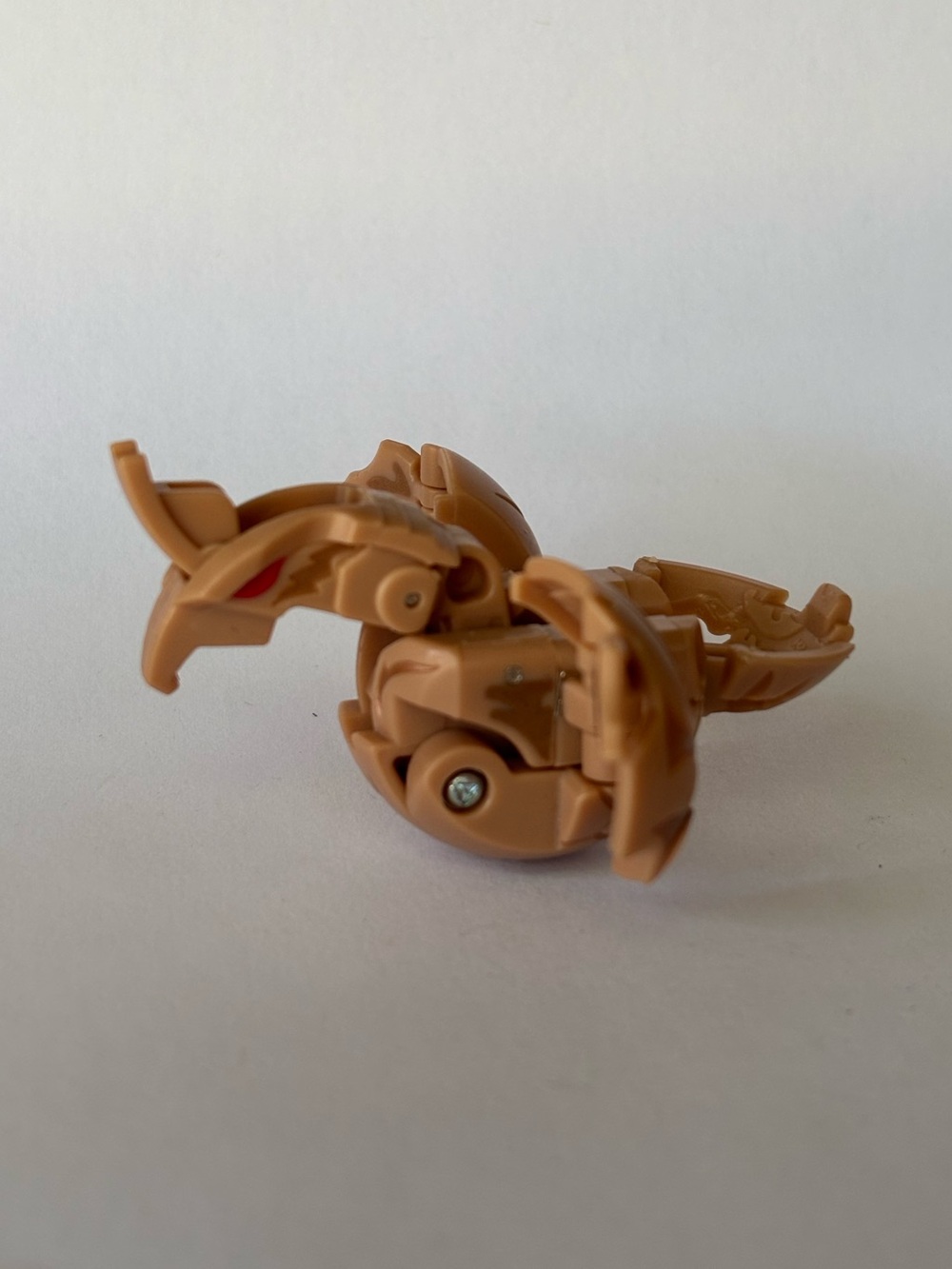 Bakugan Storm Skyress Tan Subterra B1 520G Battle Brawlers with Magnetic Card